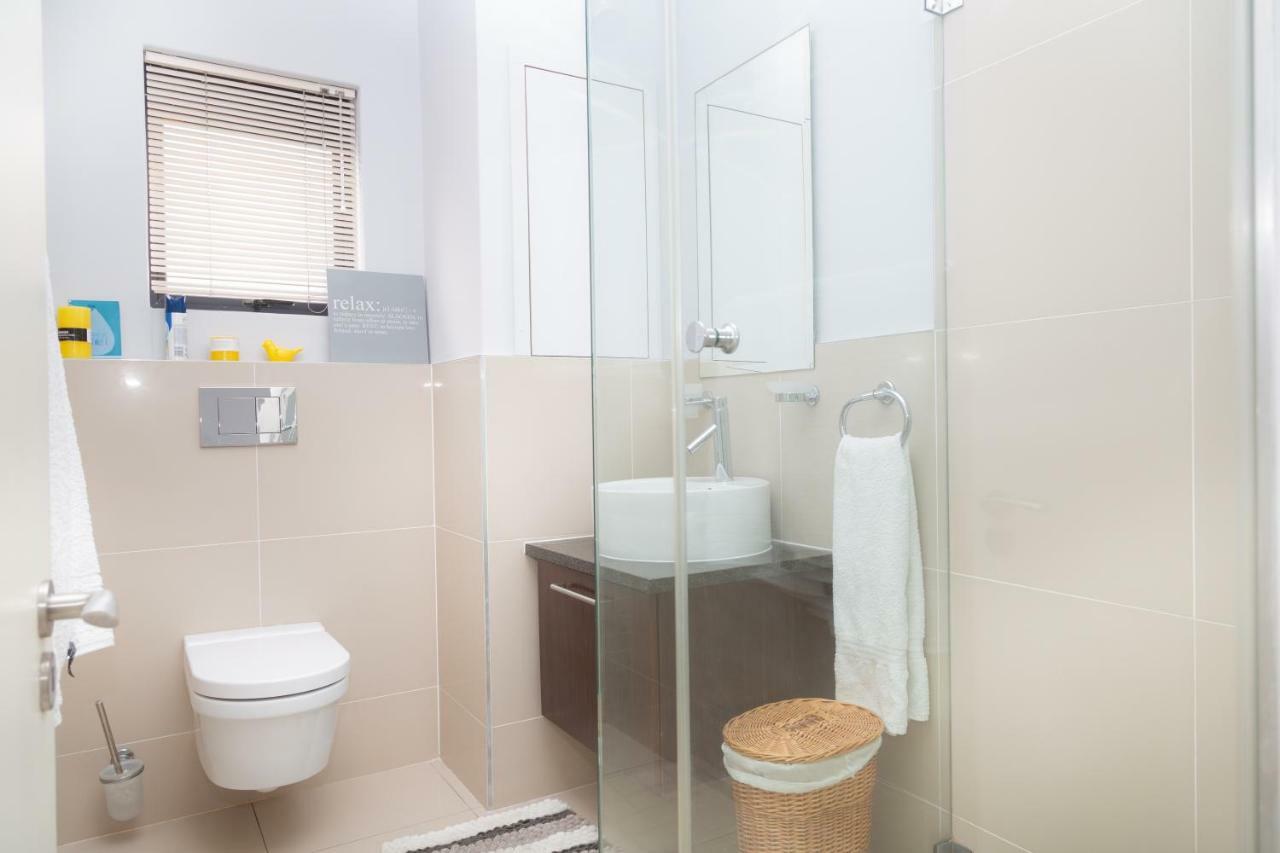 Eden On The Bay Luxury Apartments 183, 262, Blouberg, Cape Town Bloubergstrand Buitenkant foto